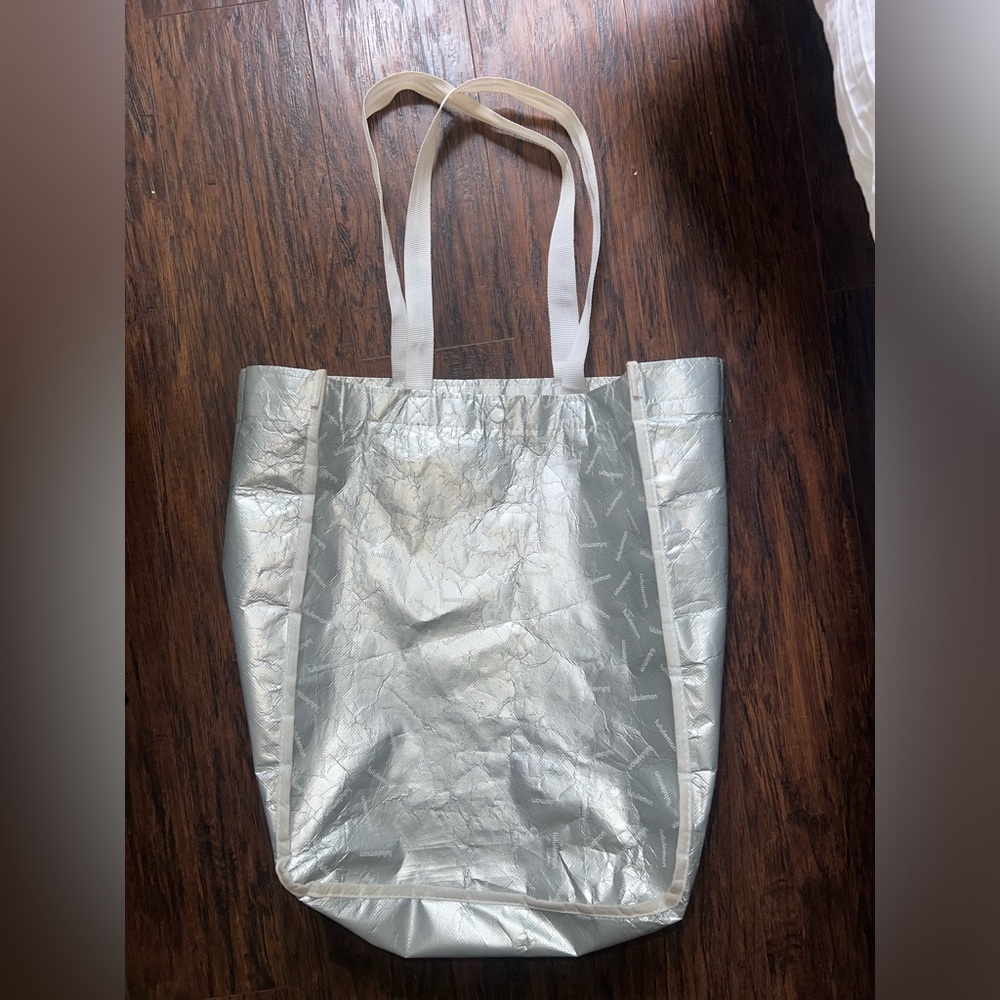 lululemon bag